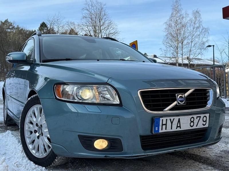 Begagnad Volvo V50 136 HK (100 kW) 2008 Blå Kombi