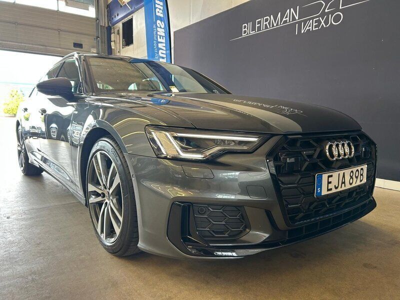 Grå Begagnad 2025 Audi A6 S-Line Kombi | 548 900 kr (Dyr) - Bild 1/4