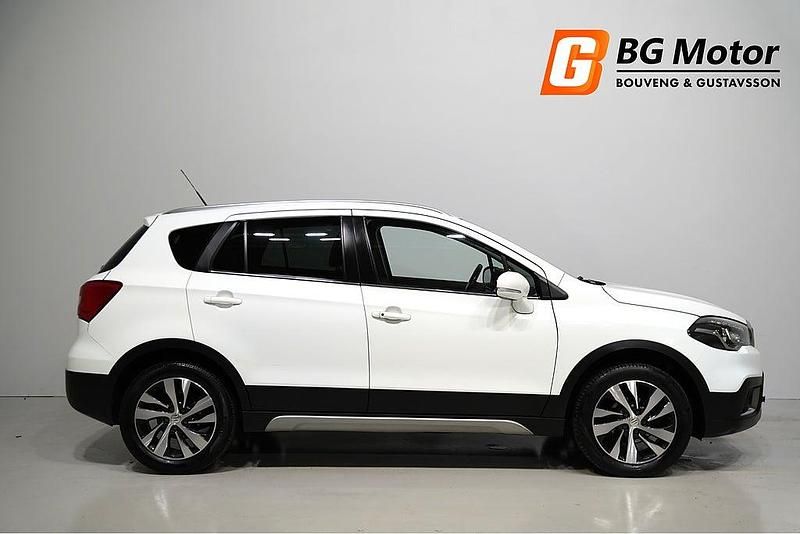 Begagnad Suzuki SX4 129 HK (94 kW) 2021 Vit Kombi