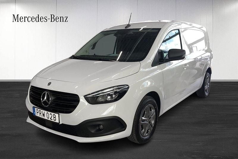 Vit Ny 2025 Mercedes Citan 110 Van | 356 250 kr (Marknadspris) - Bild 1/4