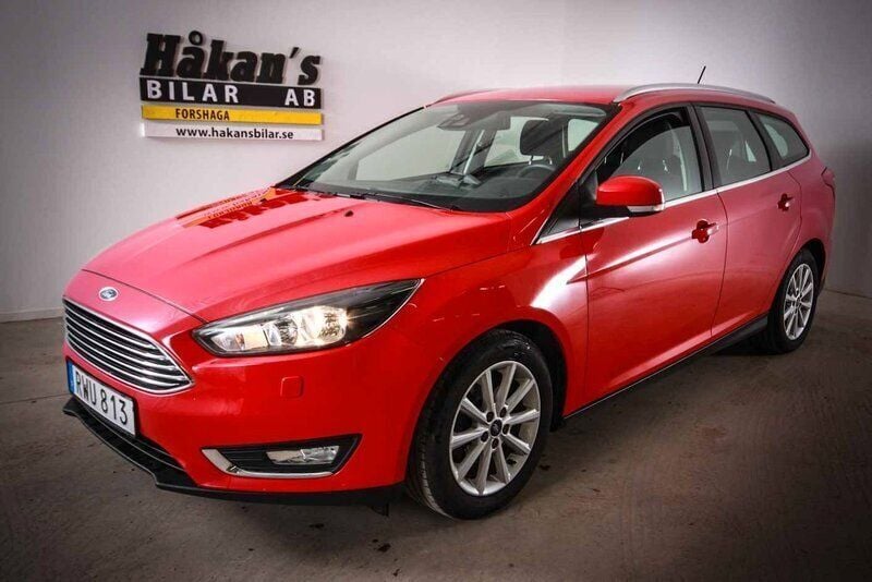 Röd Begagnad 2017 Ford Focus Kombi | 129 500 kr (Dyr) - Bild 1/4