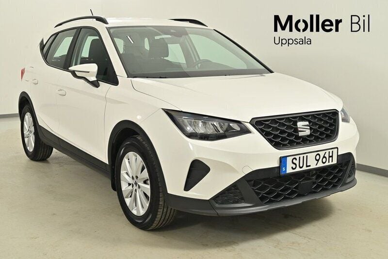 Vit (candy white) Begagnad 2022 Seat Arona Style SUV | 159 900 kr (Bra pris) - Bild 1/4