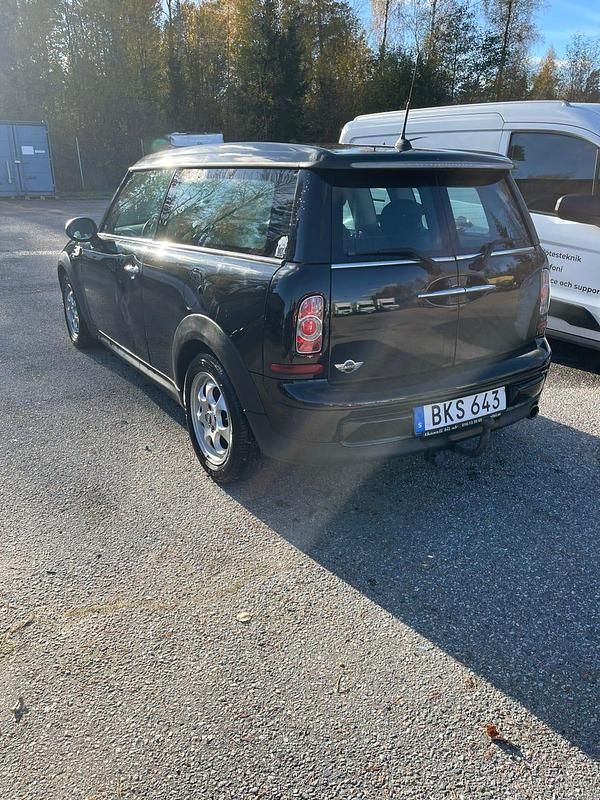 Begagnad Mini One Clubman 98 HK (72 kW) 2014 Kombi