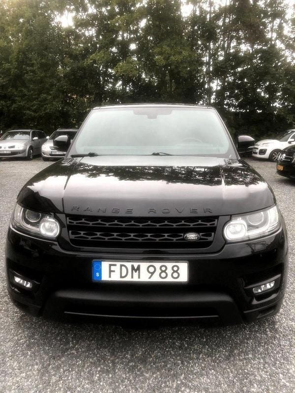 Svart Begagnad 2014 Land Rover Range Rover HSE SUV | 330 500 kr - Bild 1/4
