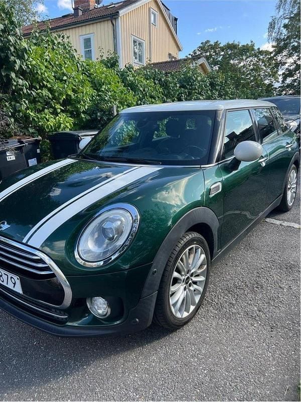 Grön Begagnad 2016 Mini Cooper D Clubman Kombi | 149 000 kr (Bra pris) - Bild 1/4