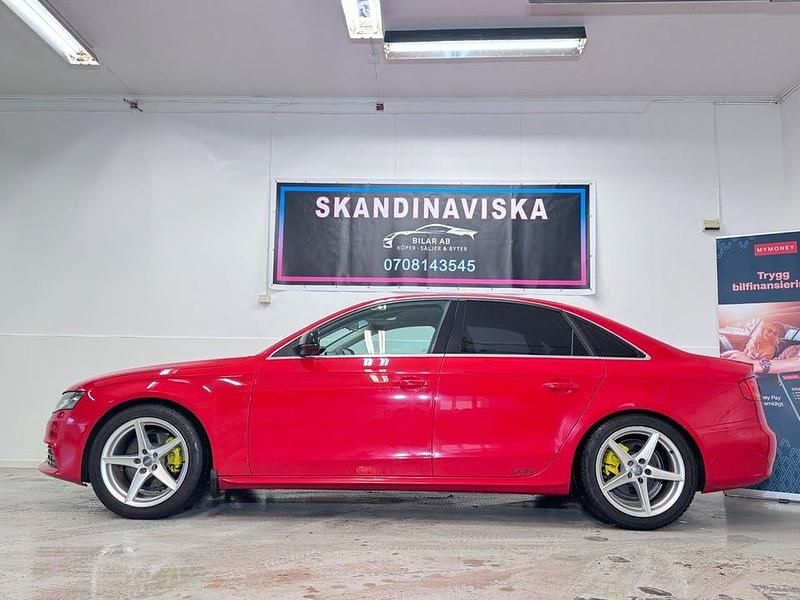 Begagnad Audi A4 160 HK (117 kW) 2009 Röd Sedan