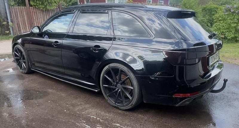 Svart Begagnad 2017 Audi A4 Proline Kombi | 165 000 kr (Lite dyr) - Bild 1/4