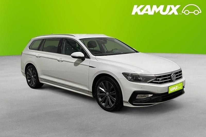 Begagnad VW Passat R-line 190 HK (139 kW) 2020 Vit Kombi