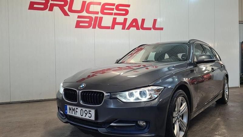 Grå Begagnad 2014 BMW 320 Sport Line Kombi | 129 900 kr (Bra pris) - Bild 1/4