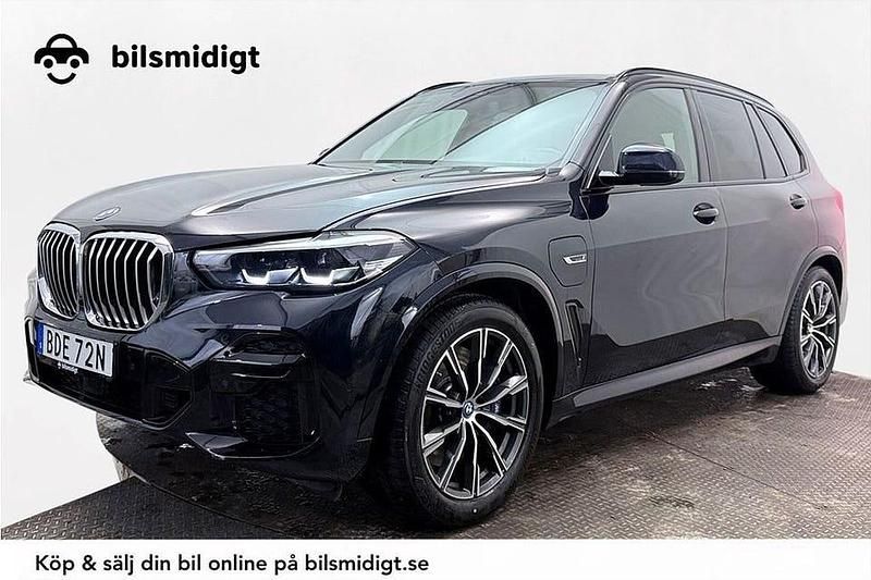Svart Begagnad 2023 BMW X5 M Sport SUV | 679 900 kr - Bild 1/3