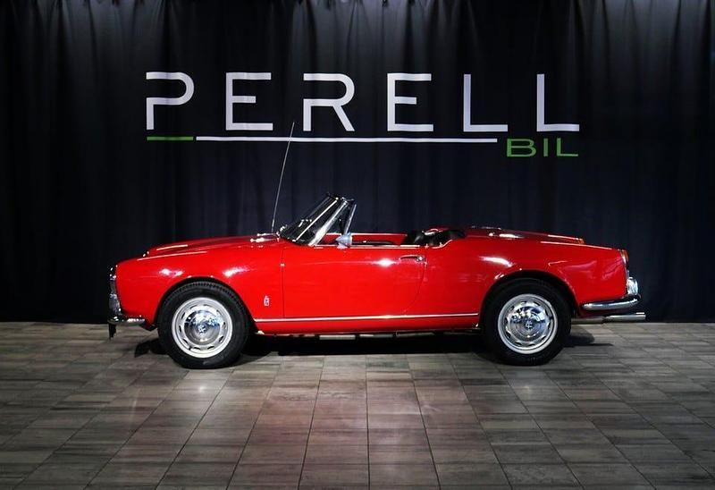 Begagnad Alfa Romeo Giulia 92 HK (67 kW) 1964 Röd Cab