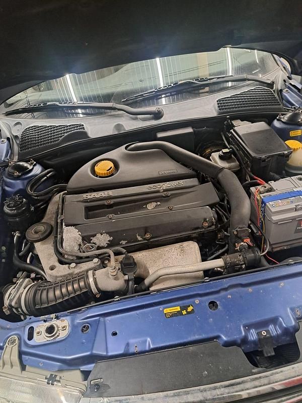 Begagnad Saab 9-5 Aero 230 HK (169 kW) 2001 Kombi