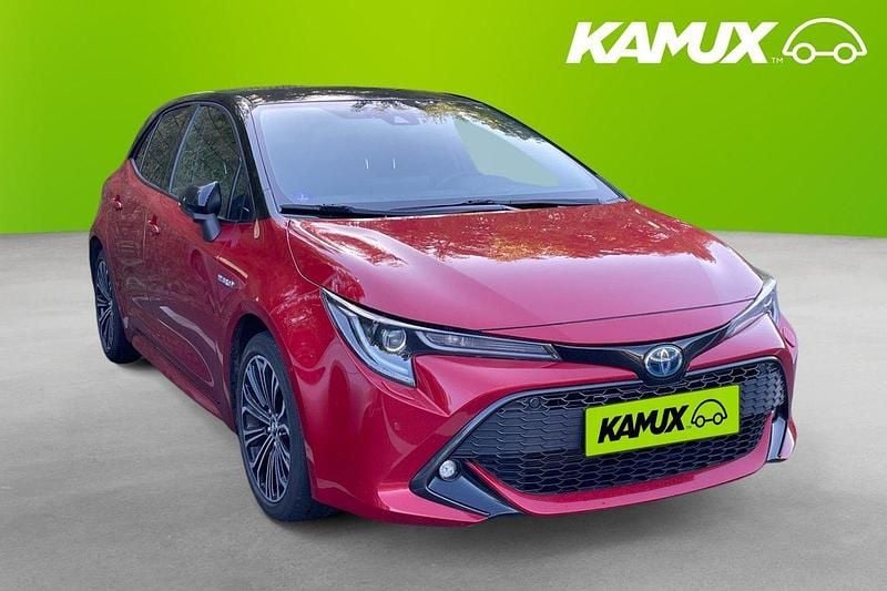 Röd Begagnad 2019 Toyota Corolla Hybrid Style Halvkombi | 229 900 kr (Marknadspris) - Bild 1/1