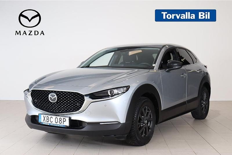 Grå Begagnad 2022 Mazda CX-30 Homura-Line SUV | 259 900 kr (Marknadspris) - Bild 1/4