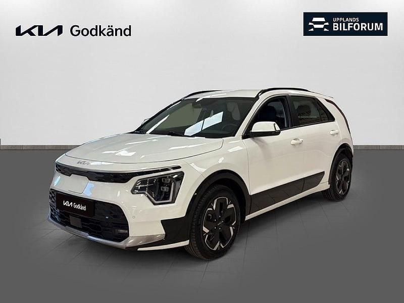 Vit Begagnad 2022 Kia e-Niro SUV | 319 000 kr (Marknadspris) - Bild 1/4