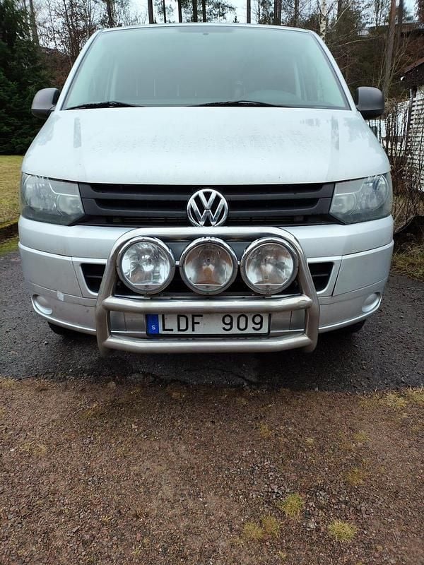 Begagnad VW T5 140 HK (102 kW) 2011 Van