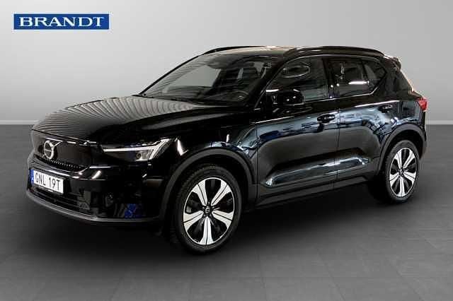Begagnad Volvo XC40 Single Motor 175 kW (238 HK) 2023 Svart SUV