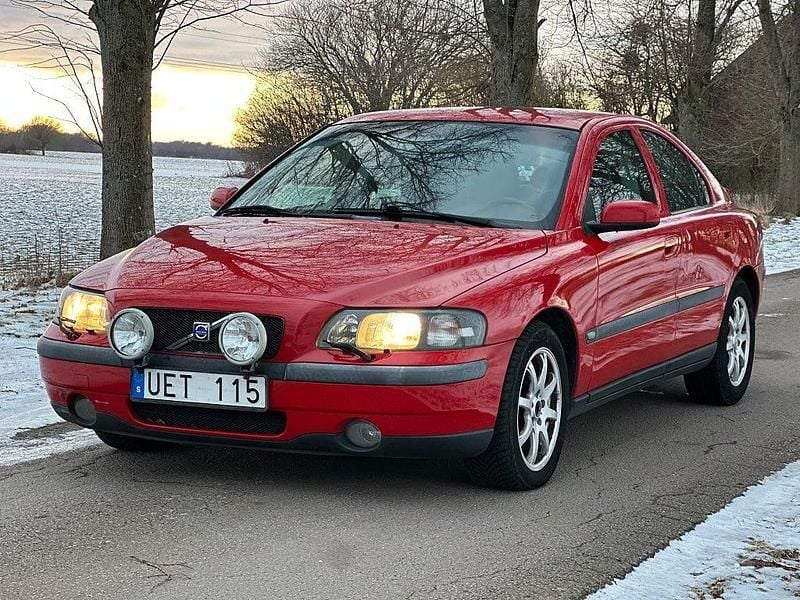 Begagnad Volvo S60 Business Edition 209 HK (153 kW) 2003 Röd Sedan