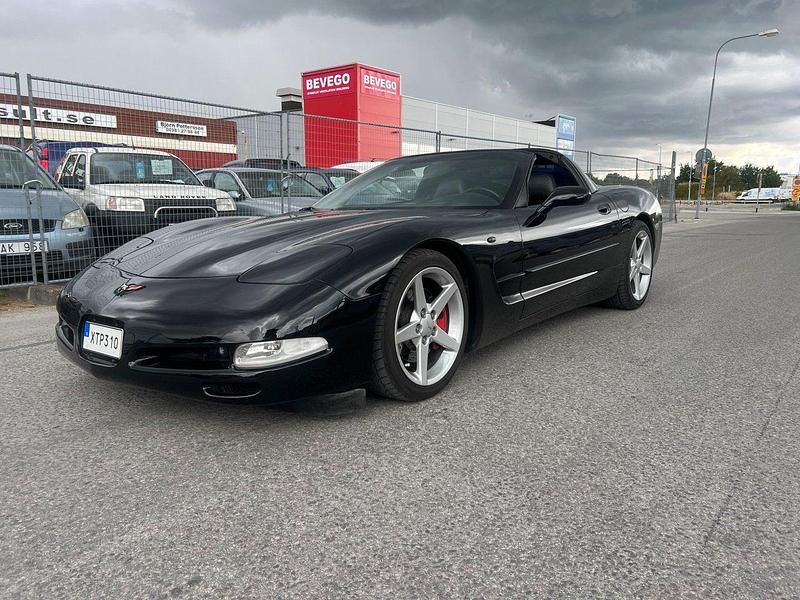 Svart Begagnad 2001 Chevrolet Corvette Sportkupé | 259 000 kr (Lite dyr) - Bild 1/4