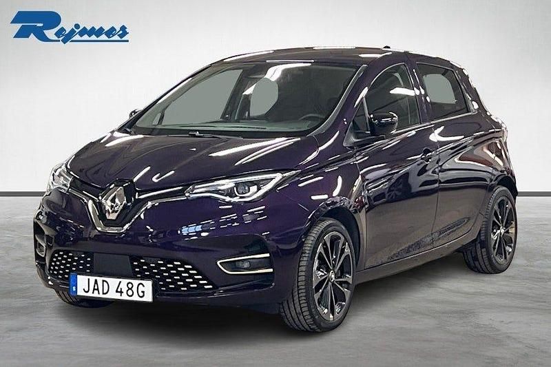 Begagnad Renault Zoe Iconic 100 kW (136 HK) 2022 Lila Halvkombi