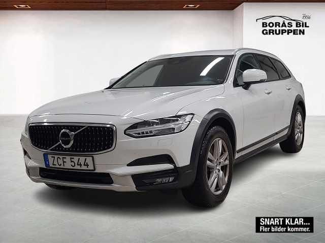 Begagnad 2018 Volvo V90 CC Kombi | 269 000 kr (Bra pris) - Bild 1/1