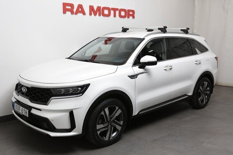 Vit Begagnad 2021 Kia Sorento 2 SUV | 388 900 kr (Marknadspris) - Bild 1/3