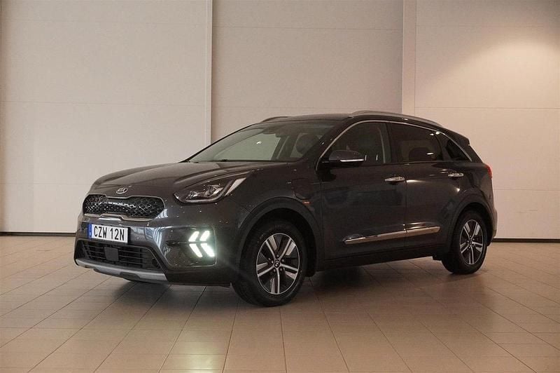 Grå Begagnad 2020 Kia Niro Advance SUV | 199 800 kr (Marknadspris) - Bild 1/4