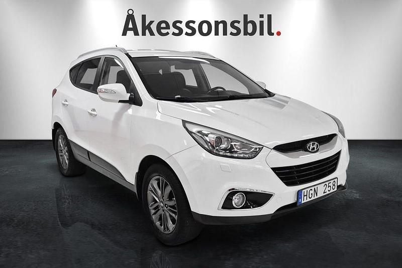 Vit Begagnad 2013 Hyundai ix35 SUV | 89 000 kr (Lite dyr) - Bild 1/4