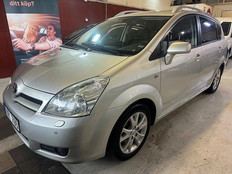 Silver Begagnad 2007 Toyota Corolla Verso Minibuss | 39 900 kr (Marknadspris) - Bild 1/4