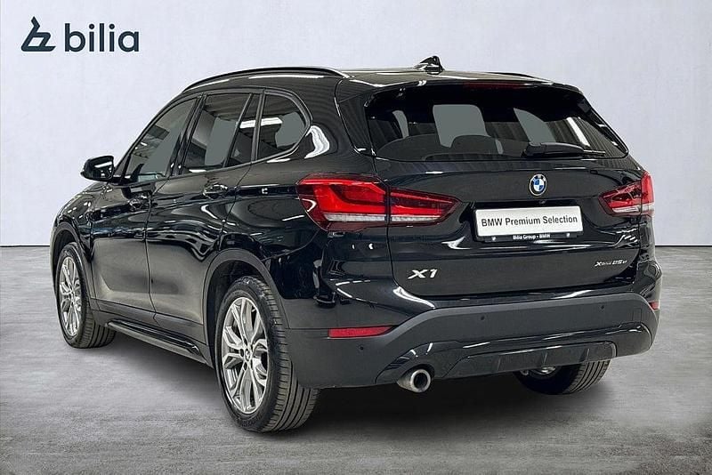Begagnad BMW X1 Performance 125 HK (91 kW) 2020 Svart SUV