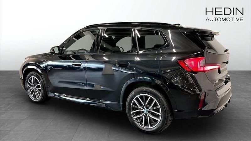 Begagnad BMW X1 M Sport 150 HK (110 kW) 2023 Svart SUV
