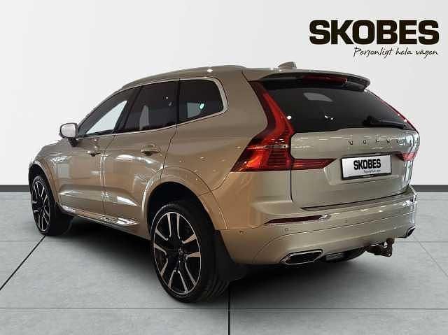 Begagnad Volvo XC60 Inscription 235 HK (172 kW) 2020 SUV