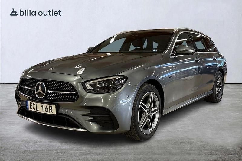Grå Begagnad 2021 Mercedes E300 AMG Kombi | 384 900 kr (Marknadspris) - Bild 1/3