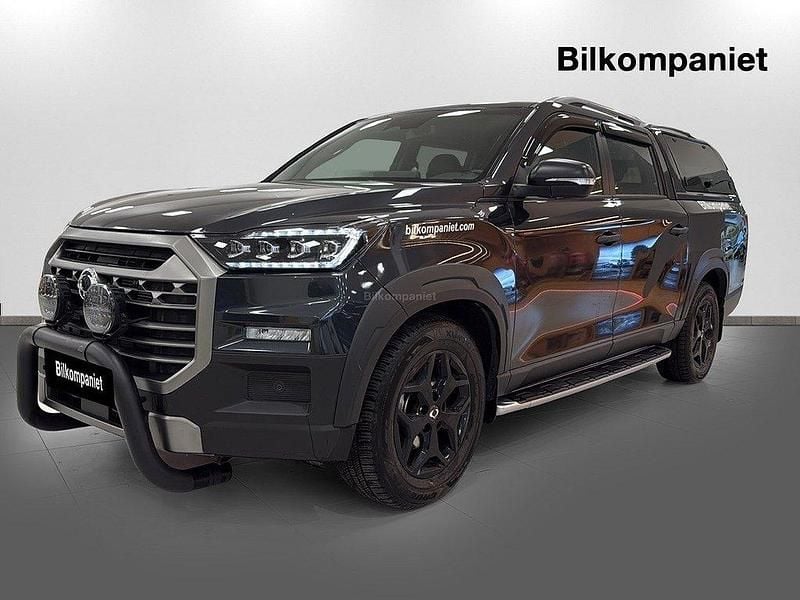 Space black Begagnad 2024 Ssangyong / KGM Musso Sedan | 537 250 kr - Bild 1/4