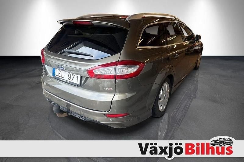 Begagnad Ford Mondeo Business Edition 163 HK (119 kW) 2010 Grön Kombi