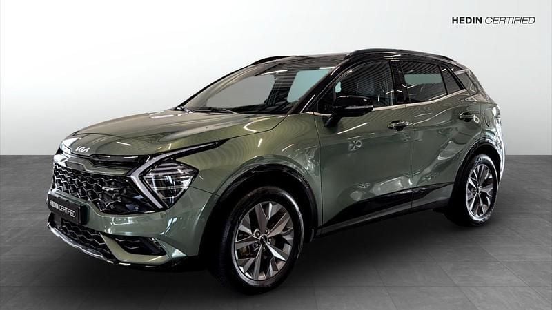 Grön (green) Begagnad 2022 Kia Sportage GT-Line SUV | 389 900 kr (Marknadspris) - Bild 1/4