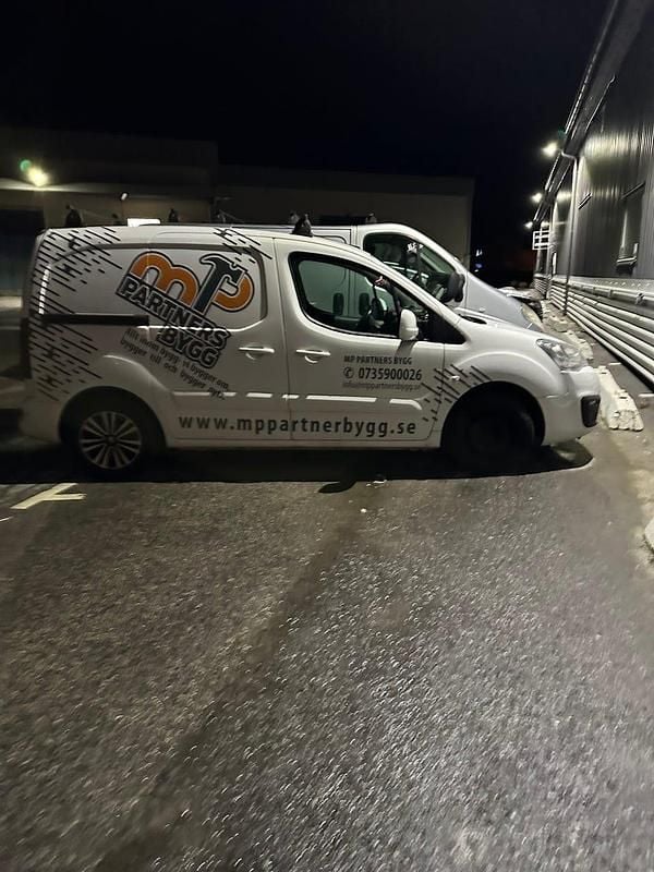 Begagnad 2015 Peugeot Partner Van | 25 000 kr (Superpris) - Bild 1/3