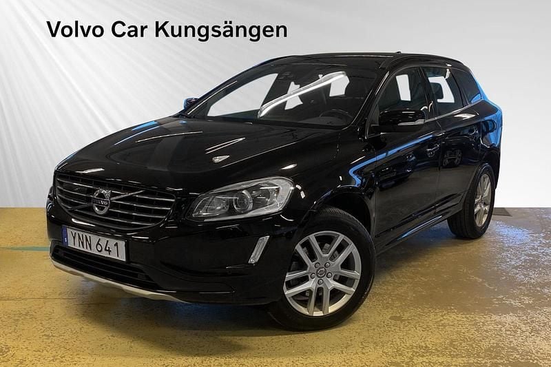 Svart Begagnad 2017 Volvo XC60 Momentum SUV | 229 801 kr (Superpris) - Bild 1/3