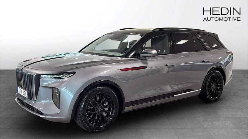 Grå (grey) Begagnad 2022 Hongqi E-HS9 SUV | 599 900 kr (Superpris) - Bild 1/4