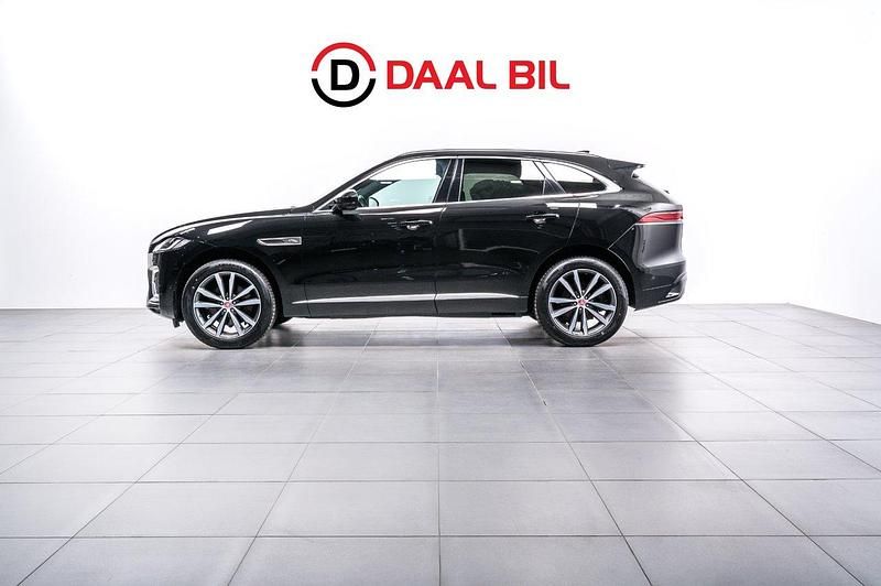 Svart Begagnad 2020 Jaguar F-Pace R-Dynamic SUV | 439 700 kr - Bild 1/4