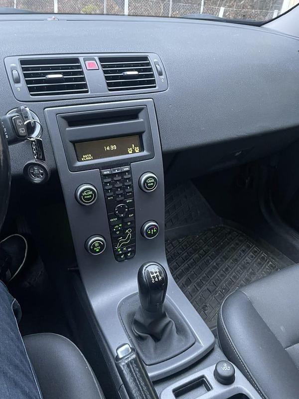 Begagnad Volvo V50 125 HK (91 kW) 2009 Ljusblå Kombi