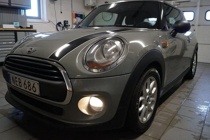 Begagnad Mini ONE Salt 102 HK (75 kW) 2016 Grå Halvkombi