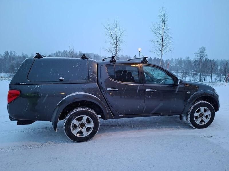 Begagnad 2011 Mitsubishi L200 Pickup | 115 000 kr (Marknadspris) - Bild 1/4