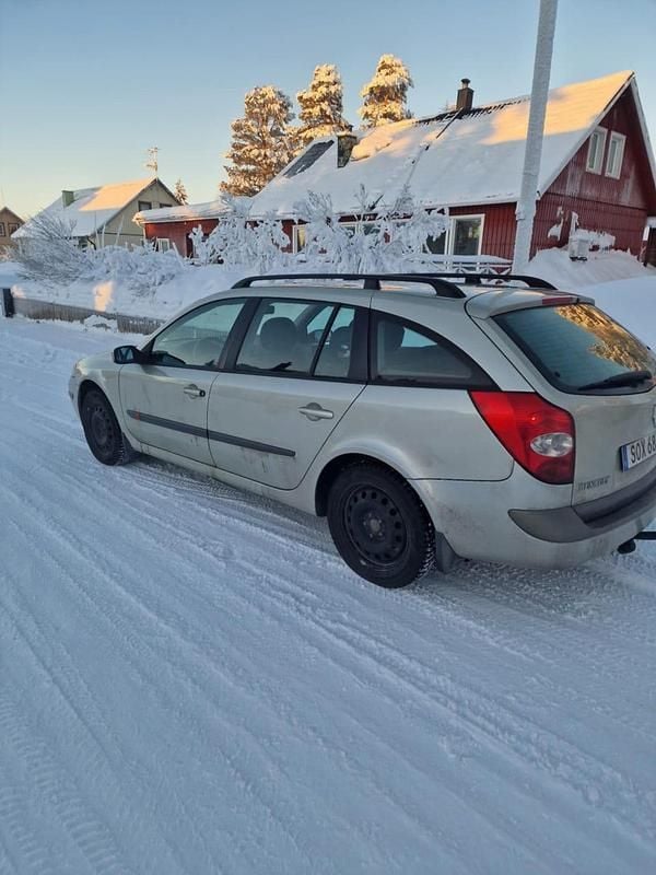 Begagnad Renault Laguna GrandTour 120 HK (88 kW) 2001 Kombi