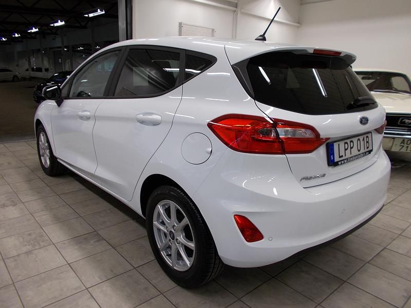 Begagnad Ford Fiesta 2020 Vit