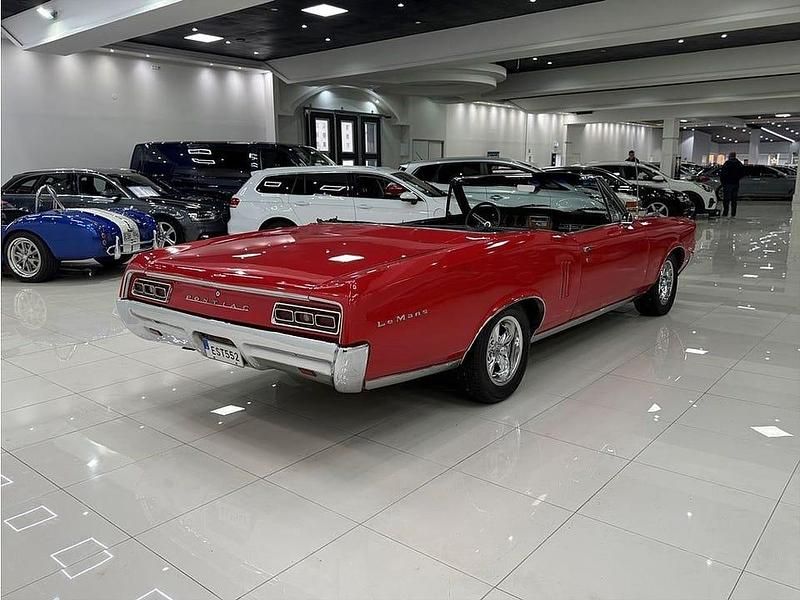 Begagnad Pontiac LeMans 254 HK (186 kW) 1967 Röd Sedan