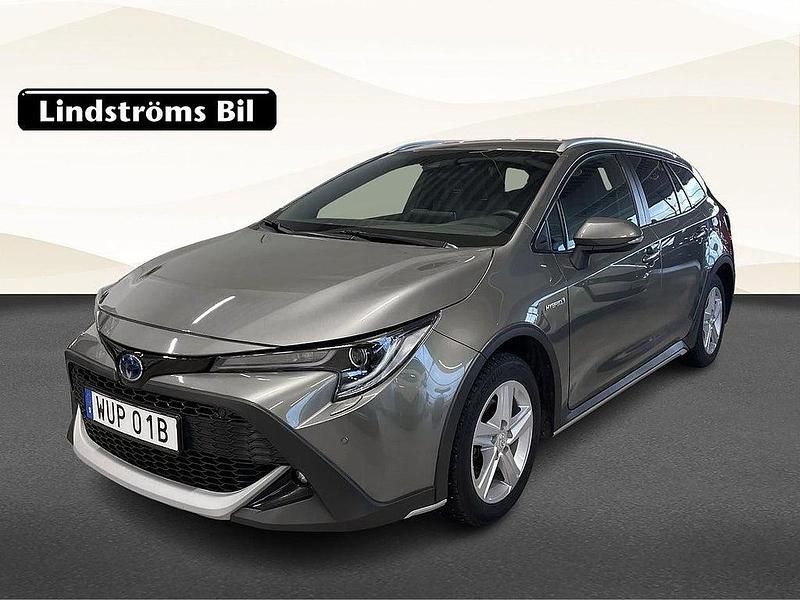 Grön Begagnad 2019 Toyota Corolla Kombi | 219 900 kr (Lite dyr) - Bild 1/3