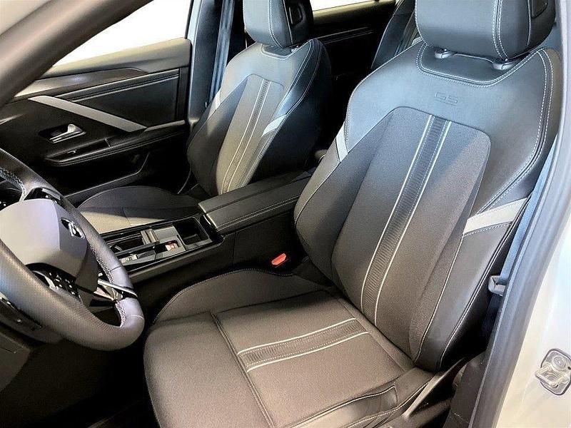 Begagnad Opel Astra 131 HK (96 kW) 2024 Vit Kombi