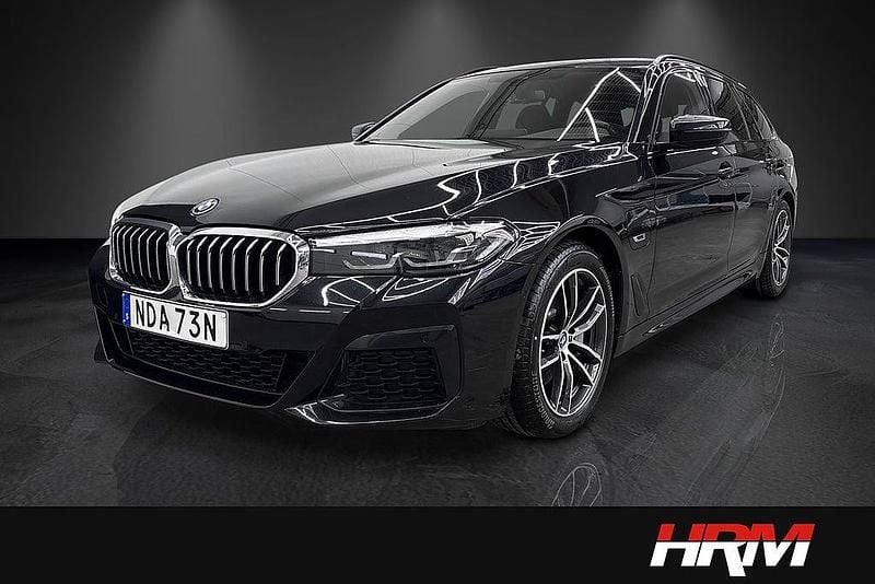 Begagnad BMW 530e M Sport 184 HK (135 kW) 2021 Svart Kombi
