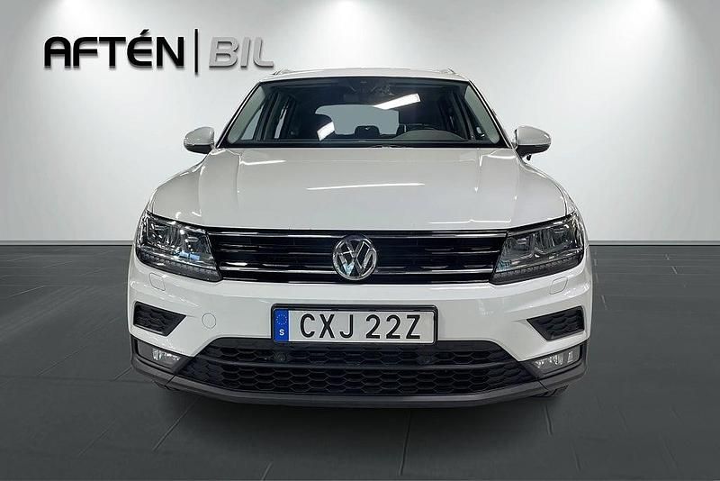 Begagnad VW Tiguan 190 HK (139 kW) 2020 Pure white SUV